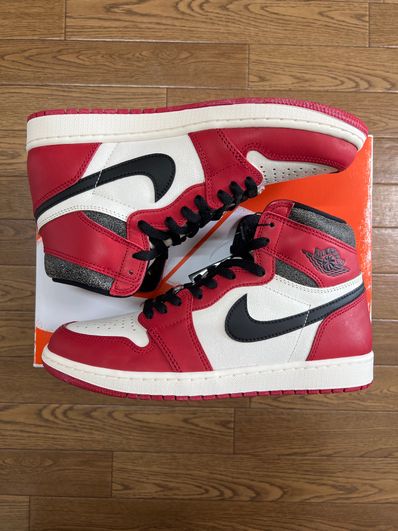 Nike Air Jordan 1 High OG "Lost & Found/Chicago"