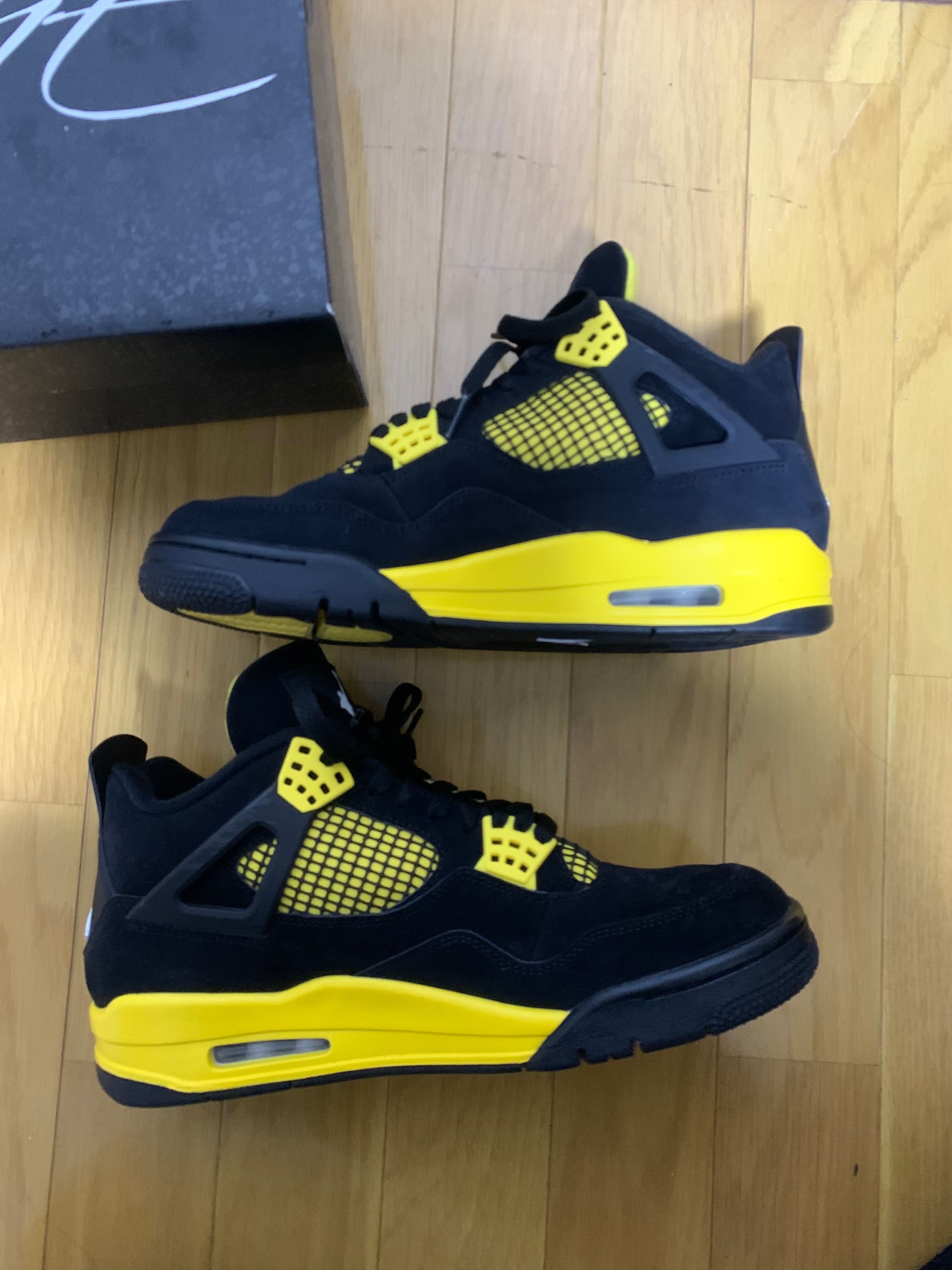 Nike Air Jordan 4 Retro "Thunder"(2023)
