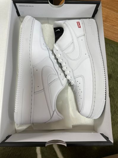 Supreme × Nike Air Force 1 Low "White"