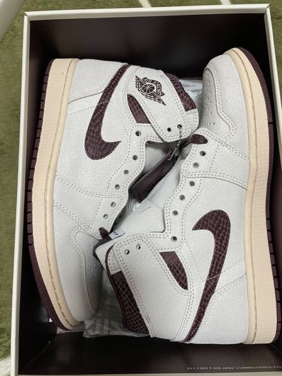 A Ma Maniere × Nike Air Jordan 1 Retro High OG "Sail and Burgundy"