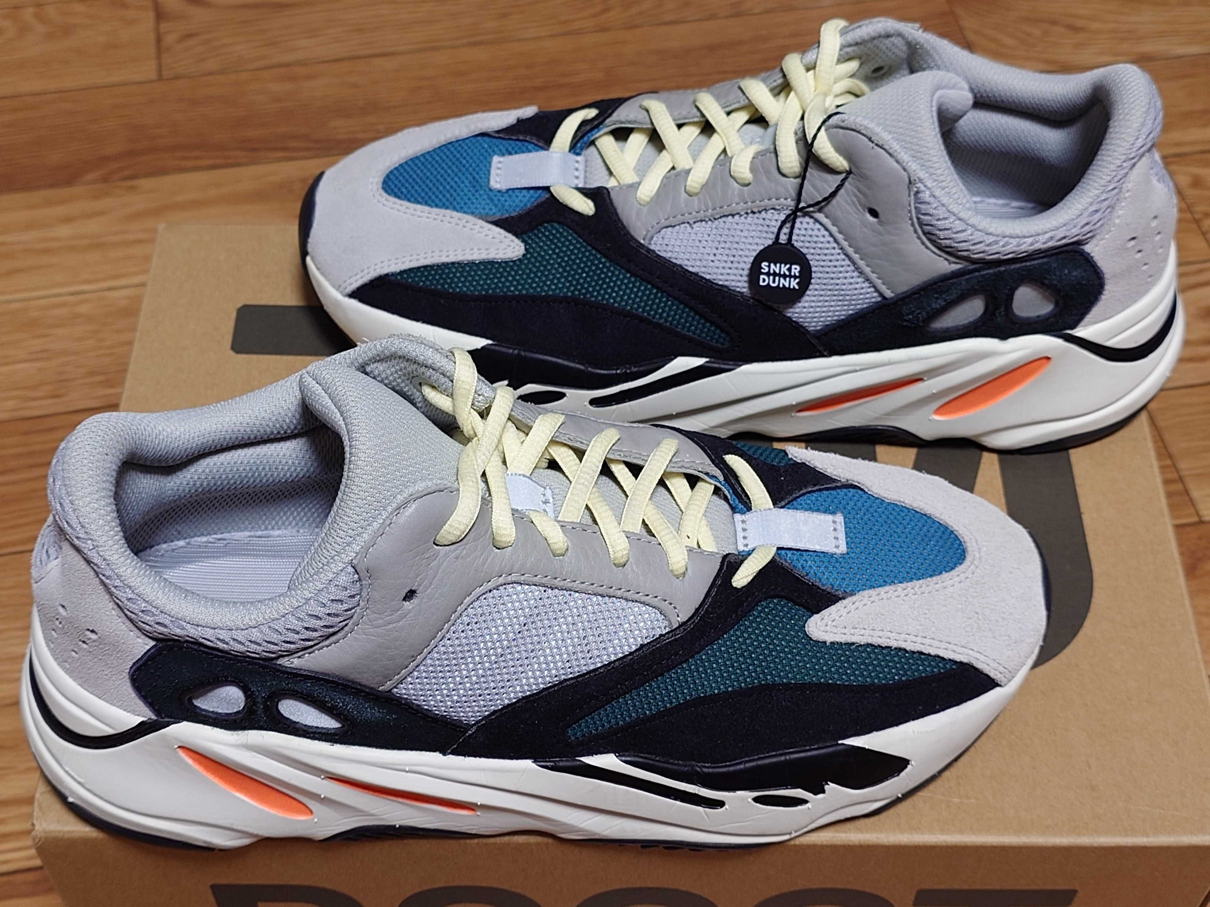 adidas YEEZY Boost 700 "Wave Runner"