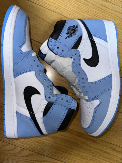 Nike Air Jordan 1 High OG "University Blue"