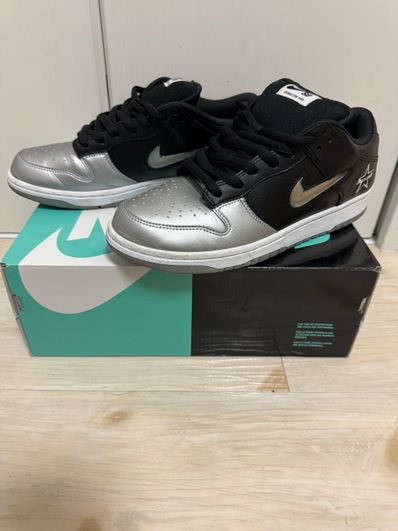 Supreme × Nike Dunk Low "Metallic Silver/Black"
