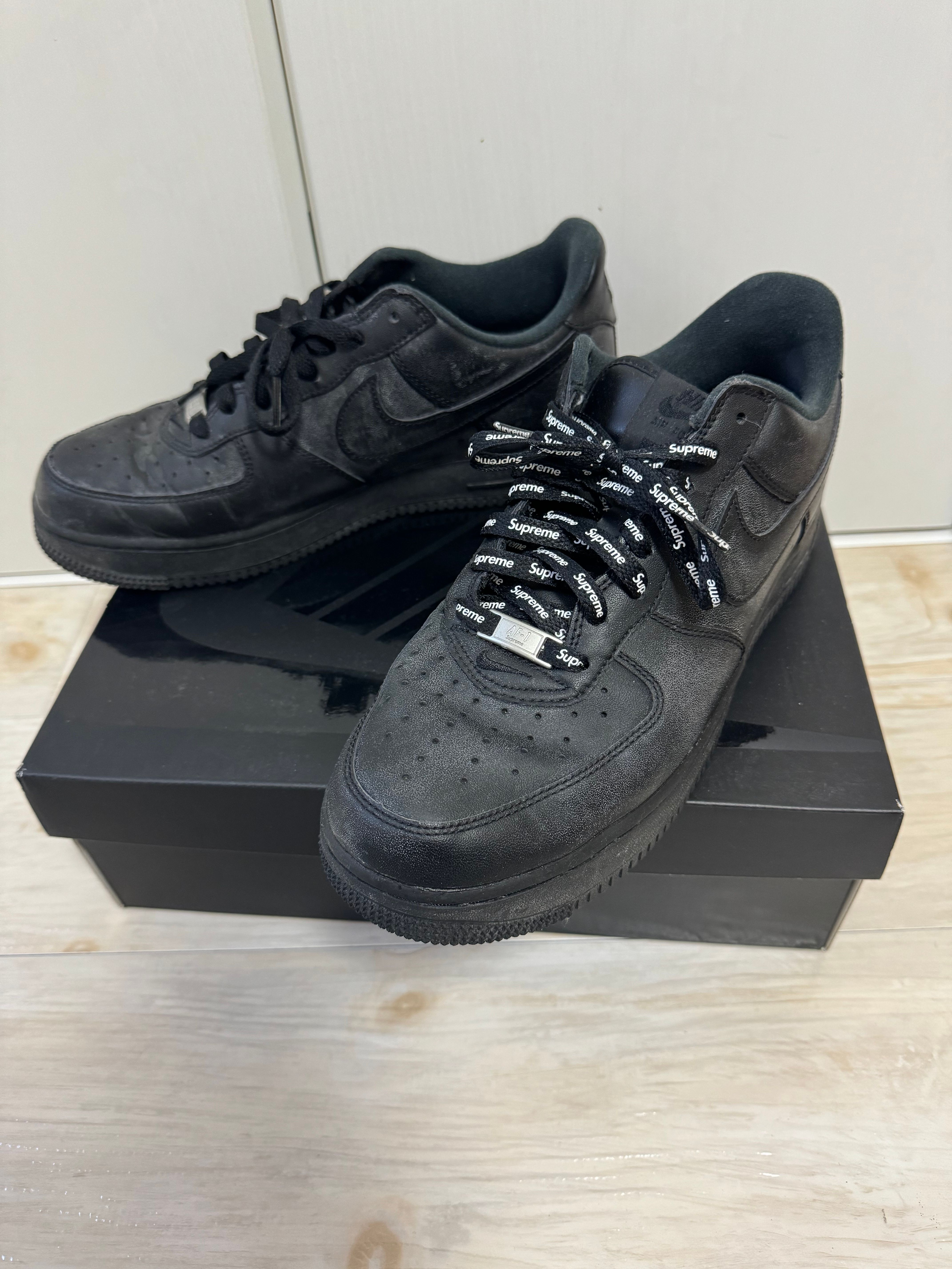 Supreme × Nike Air Force 1 Low "Black"