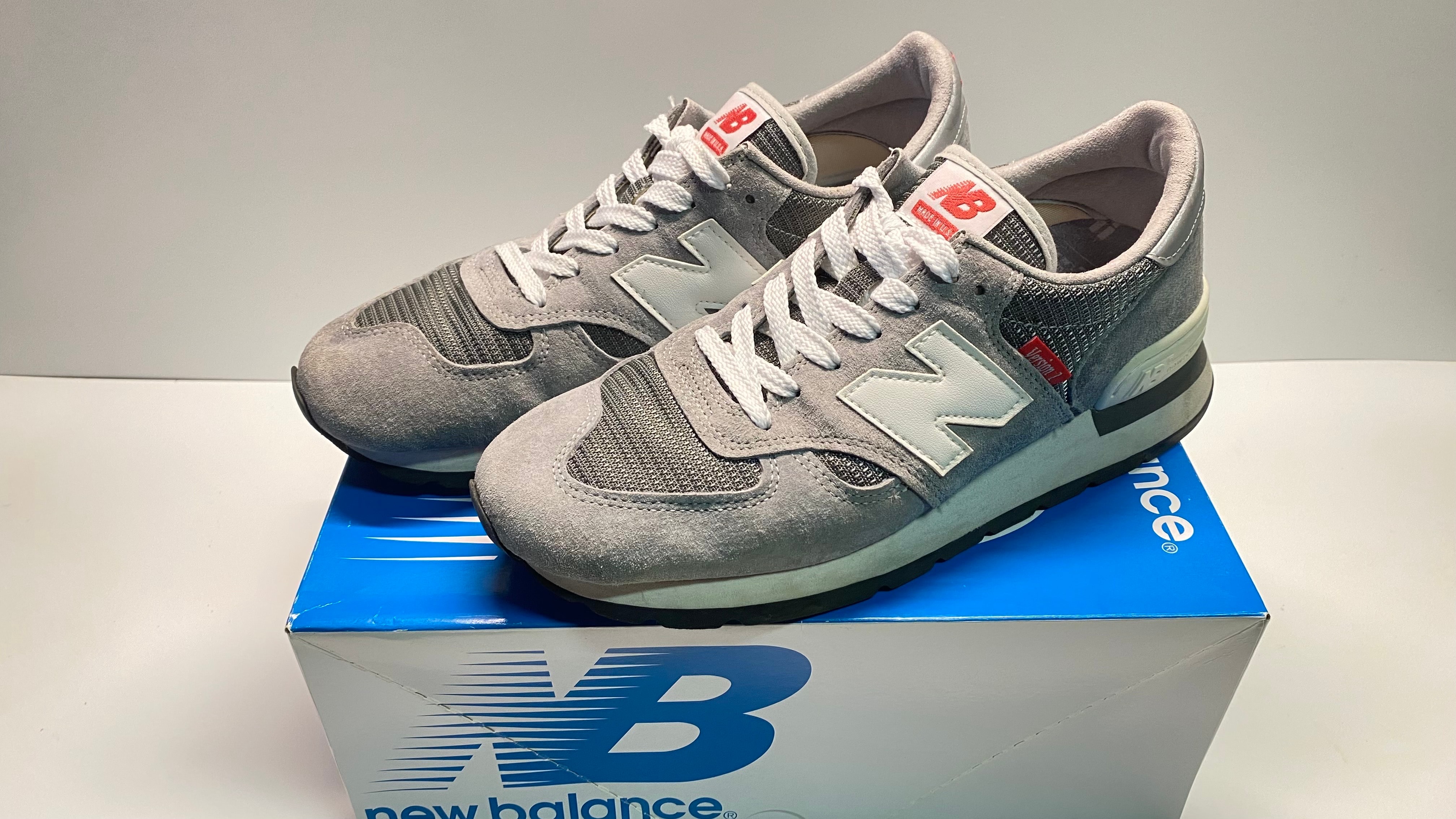 ニューバランス 990V1 "グレー"