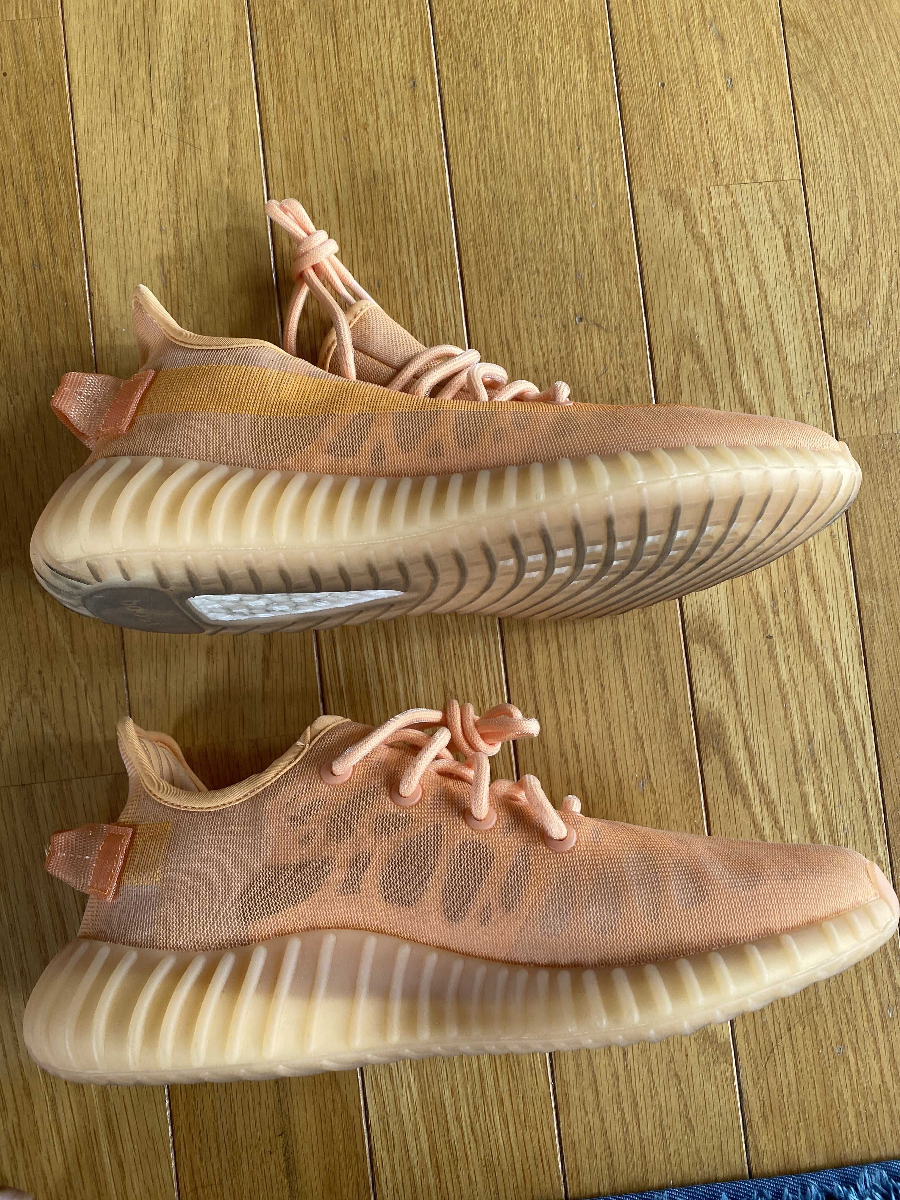 adidas YEEZY Boost 350 V2 "Mono Clay"