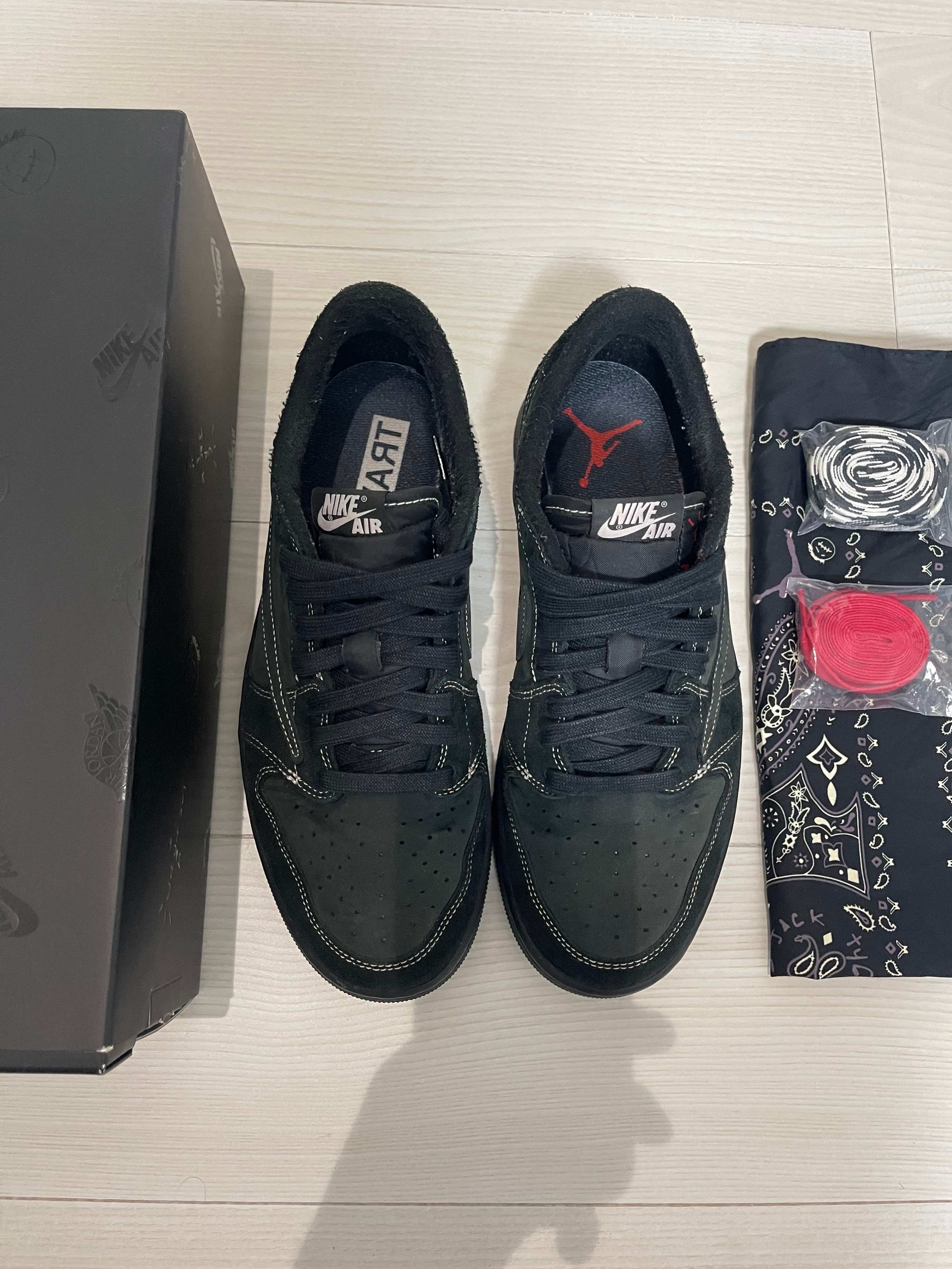 Travis Scott × Nike Air Jordan 1 Low OG SP "Black Phantom"