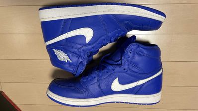 NIKE AIR JORDAN 1 RETRO HIGH "HYPER ROYAL"
