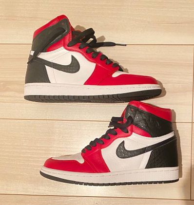 Nike Women's Air Jordan 1 High OG "Satin Red"