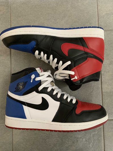 Nike Air Jordan 1 Retro High "Top 3"