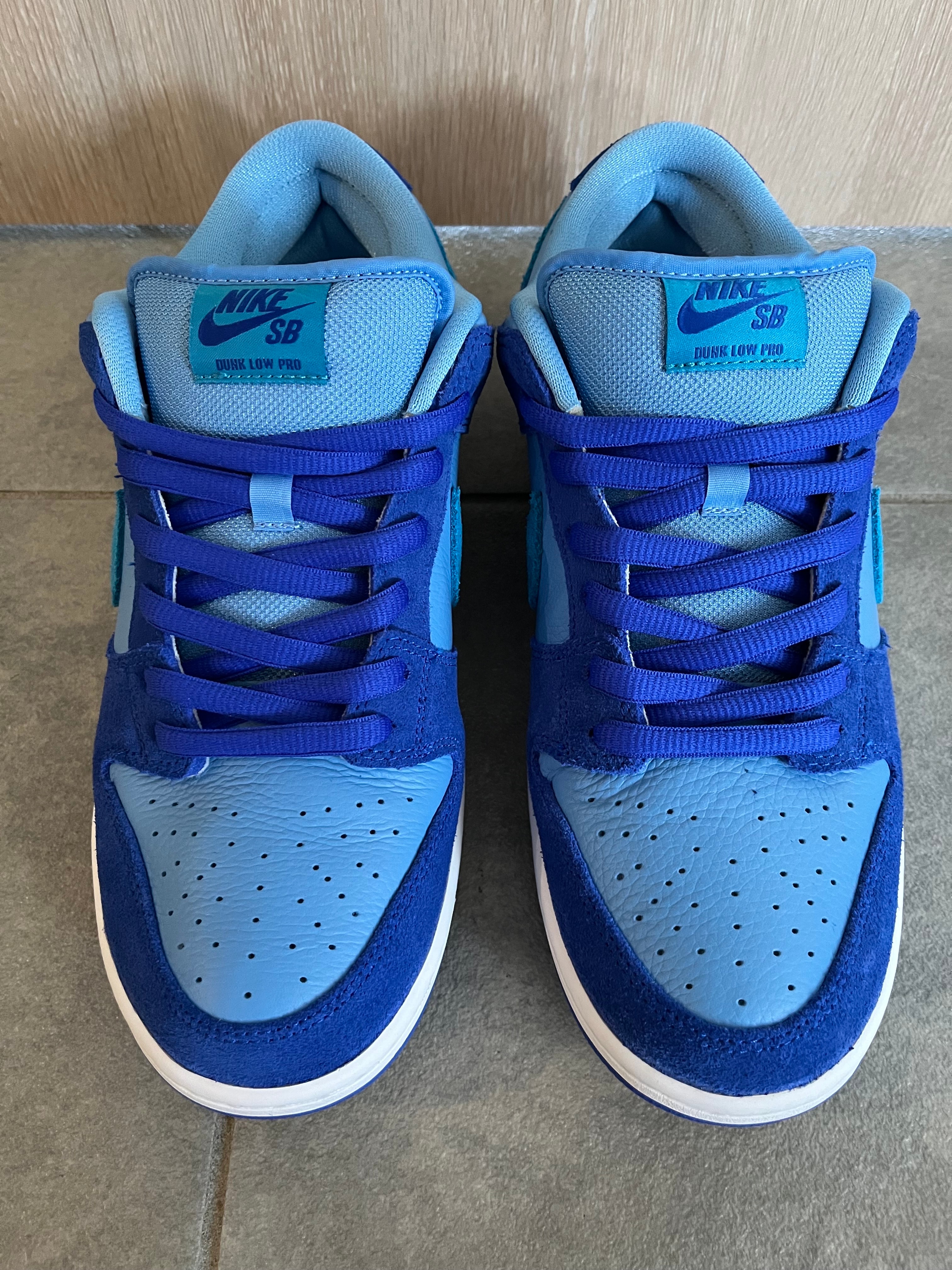 Nike SB Dunk Low "Blue Raspberry"