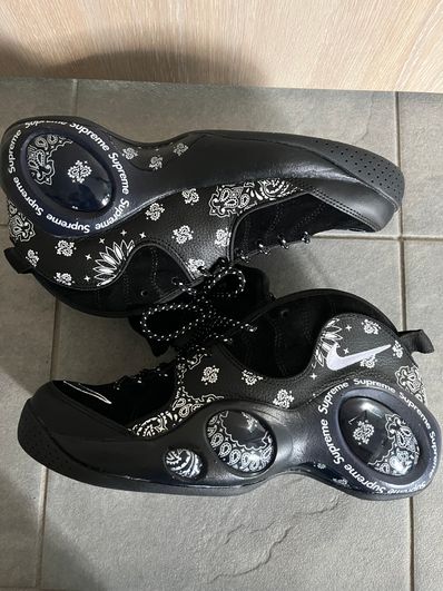 Supreme × Nike Air Zoom Flight 95 SP "Black/White"