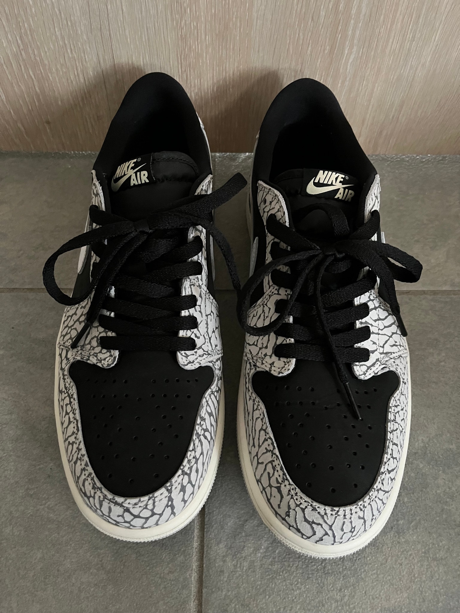 Nike Air Jordan 1 Retro Low OG "Black Cement"