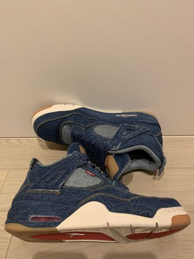 Nike × Levi's Air Jordan 4 "Denim"(タグ:LEVIS®)