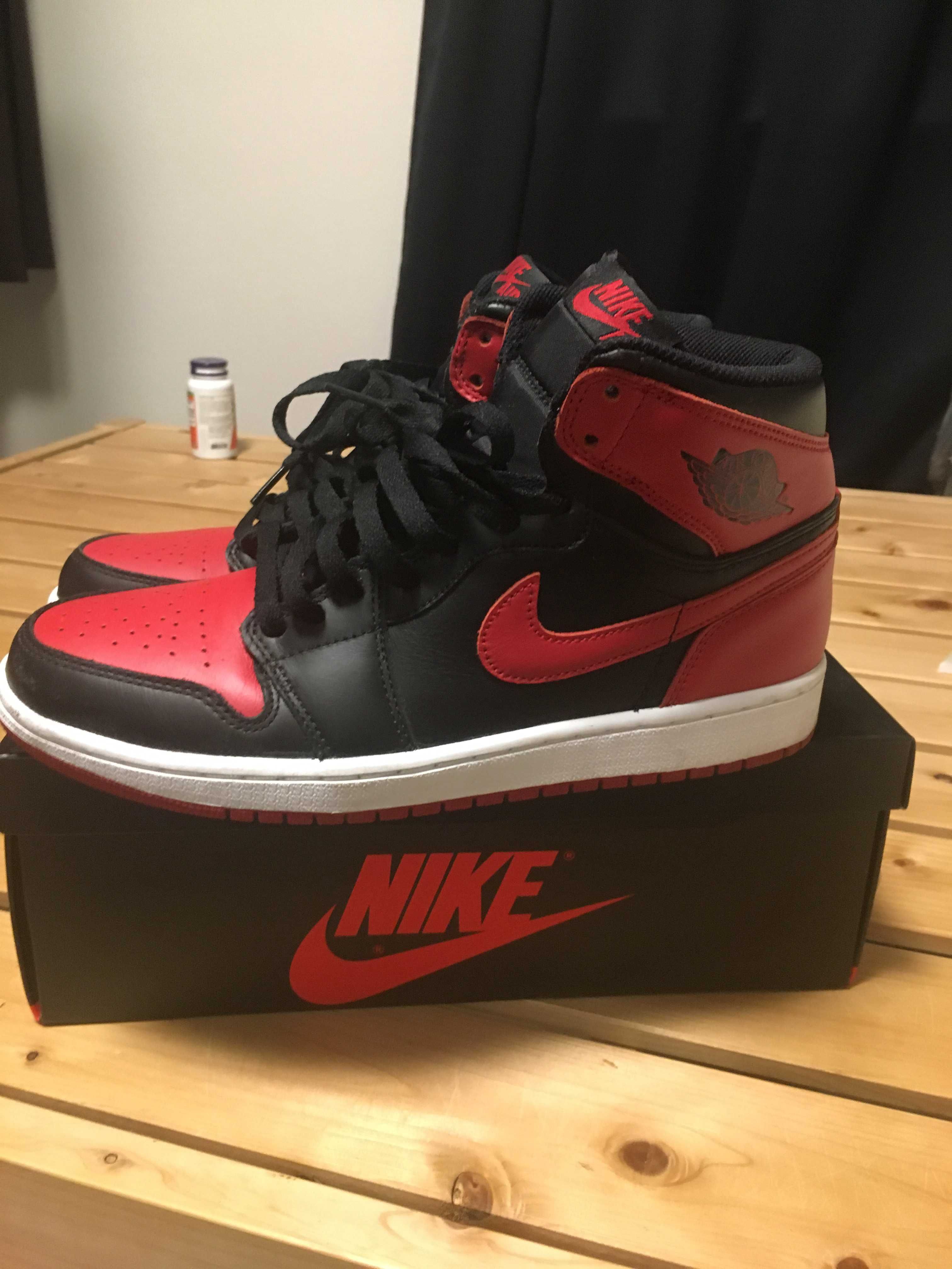 Nike Air Jordan 1 Retro High OG "Bred" (2013)