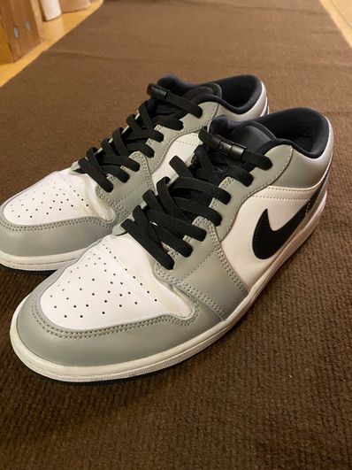 NIKE AIR JORDAN 1 LOW "LIGHT SMOKE GREY"
