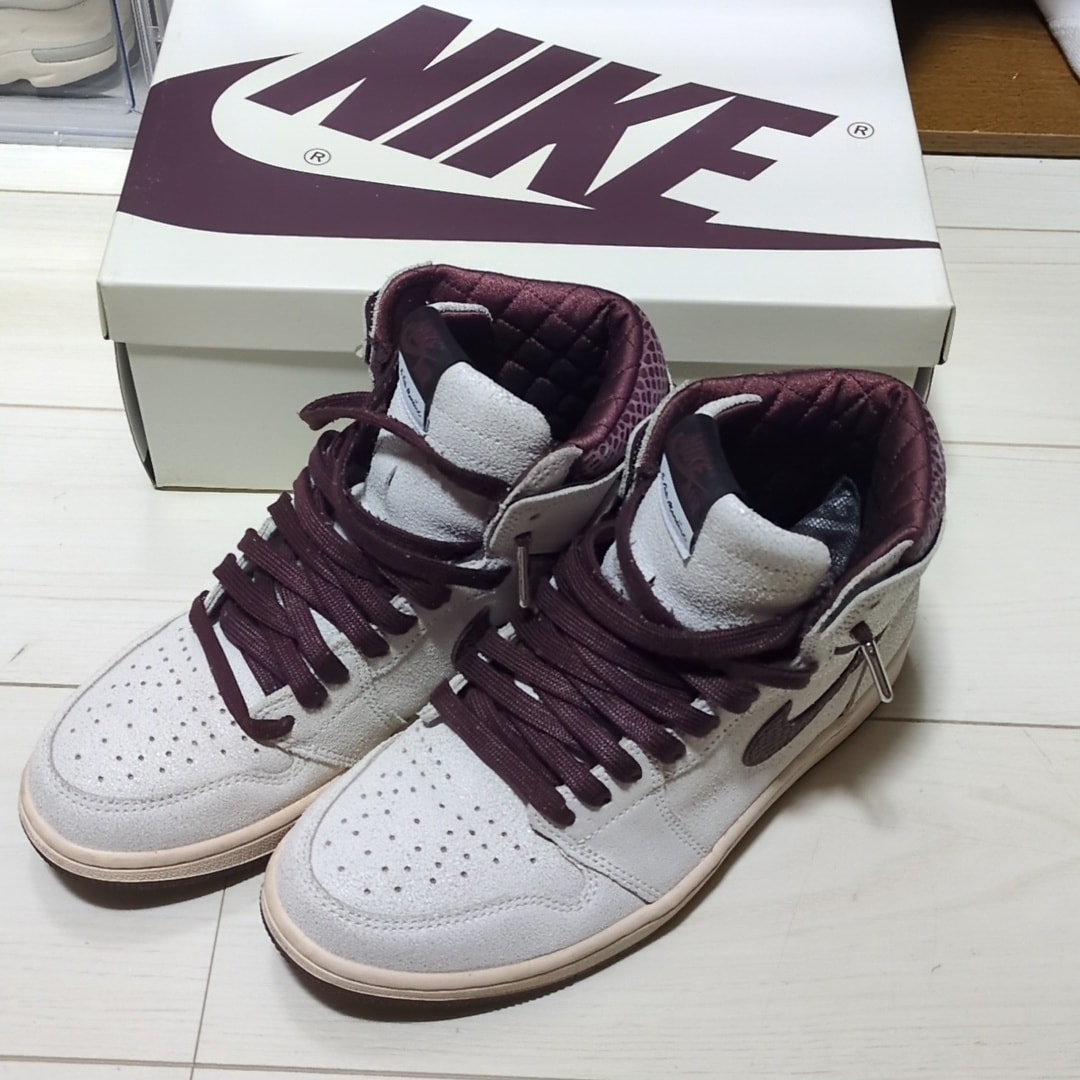 A Ma Maniere × Nike Air Jordan 1 Retro High OG "Sail and Burgundy"