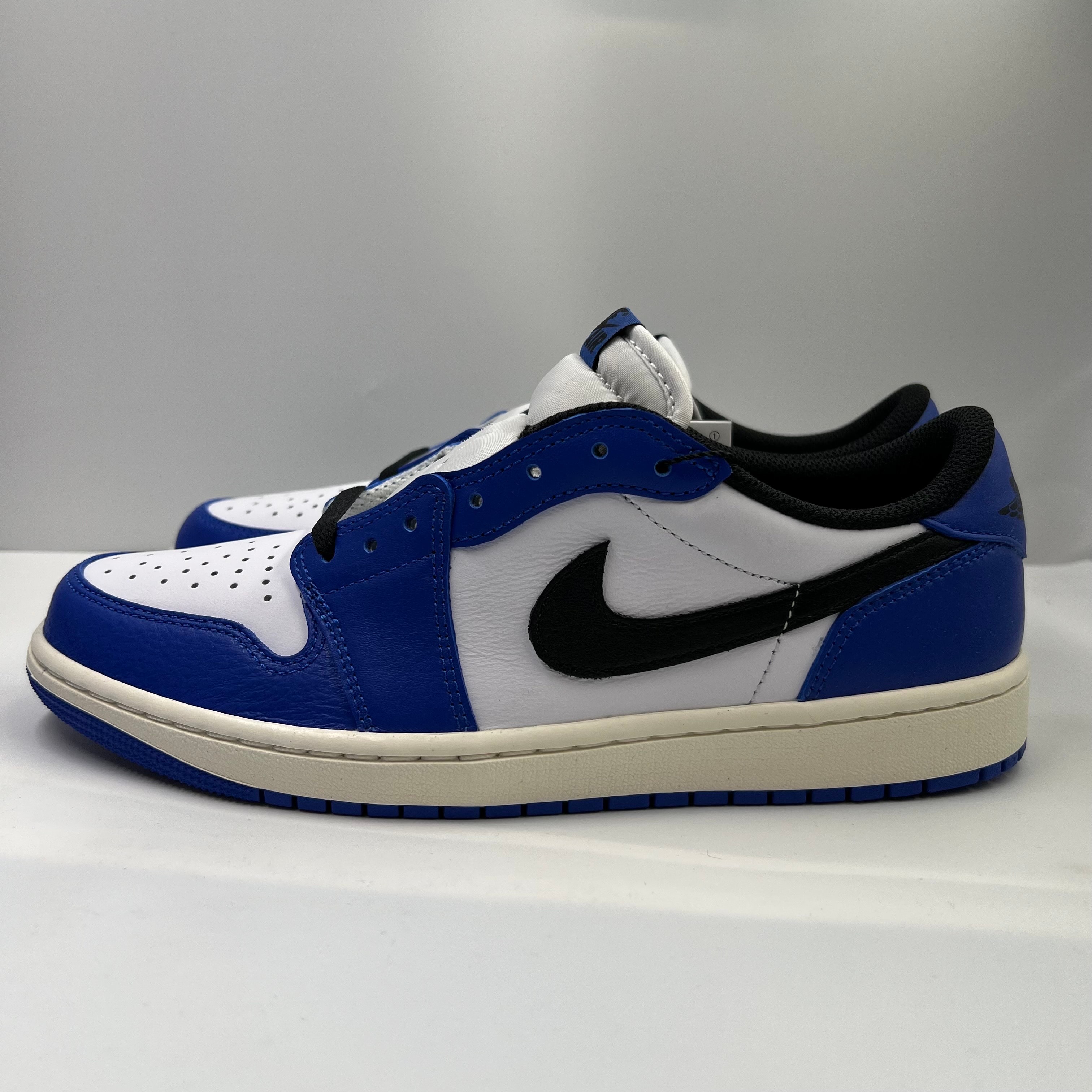 Nike Air Jordan 1 Retro Low OG "Game Royal"