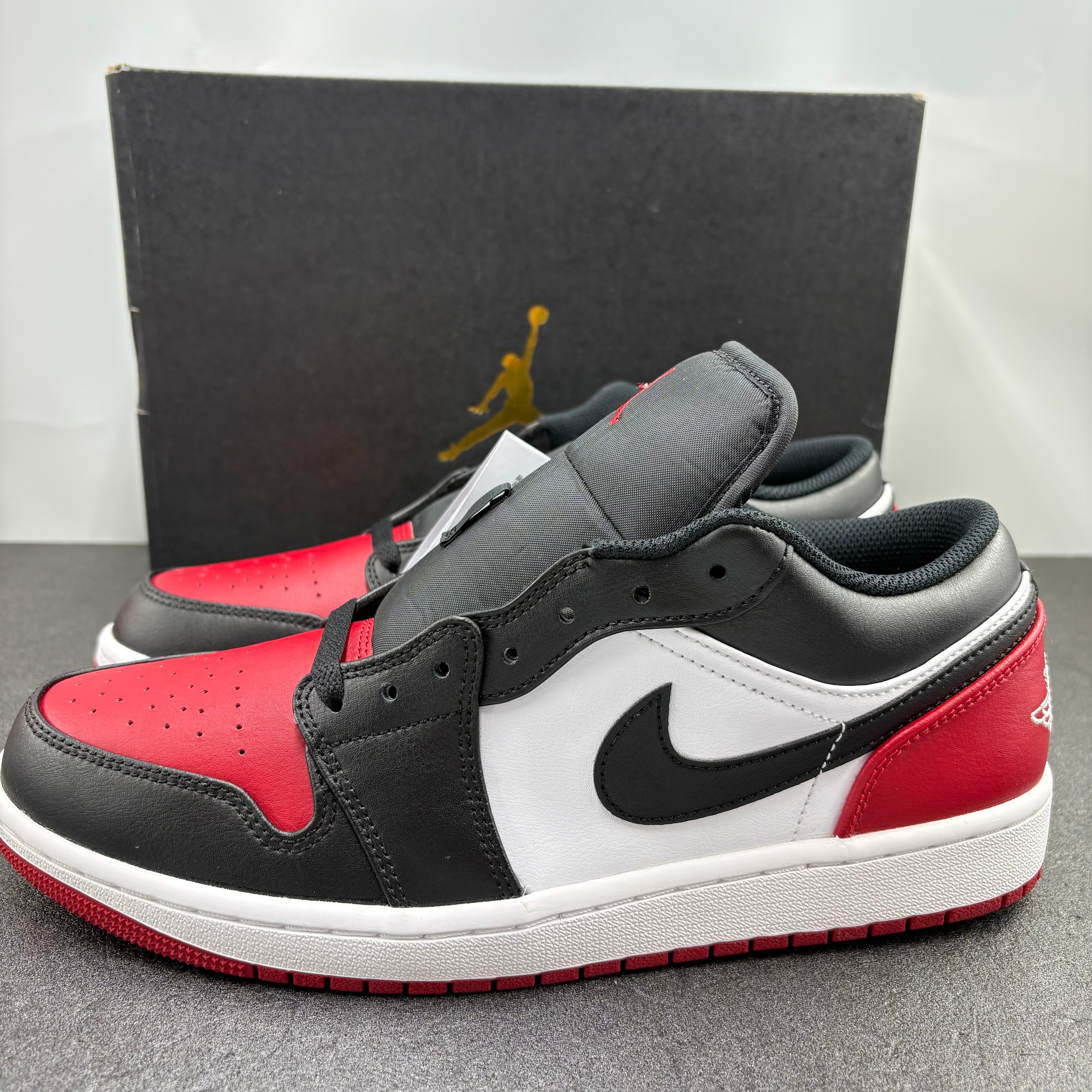Nike Air Jordan 1 Low "Bred Toe"
