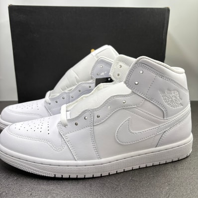 Nike Air Jordan 1 Mid "Triple White"