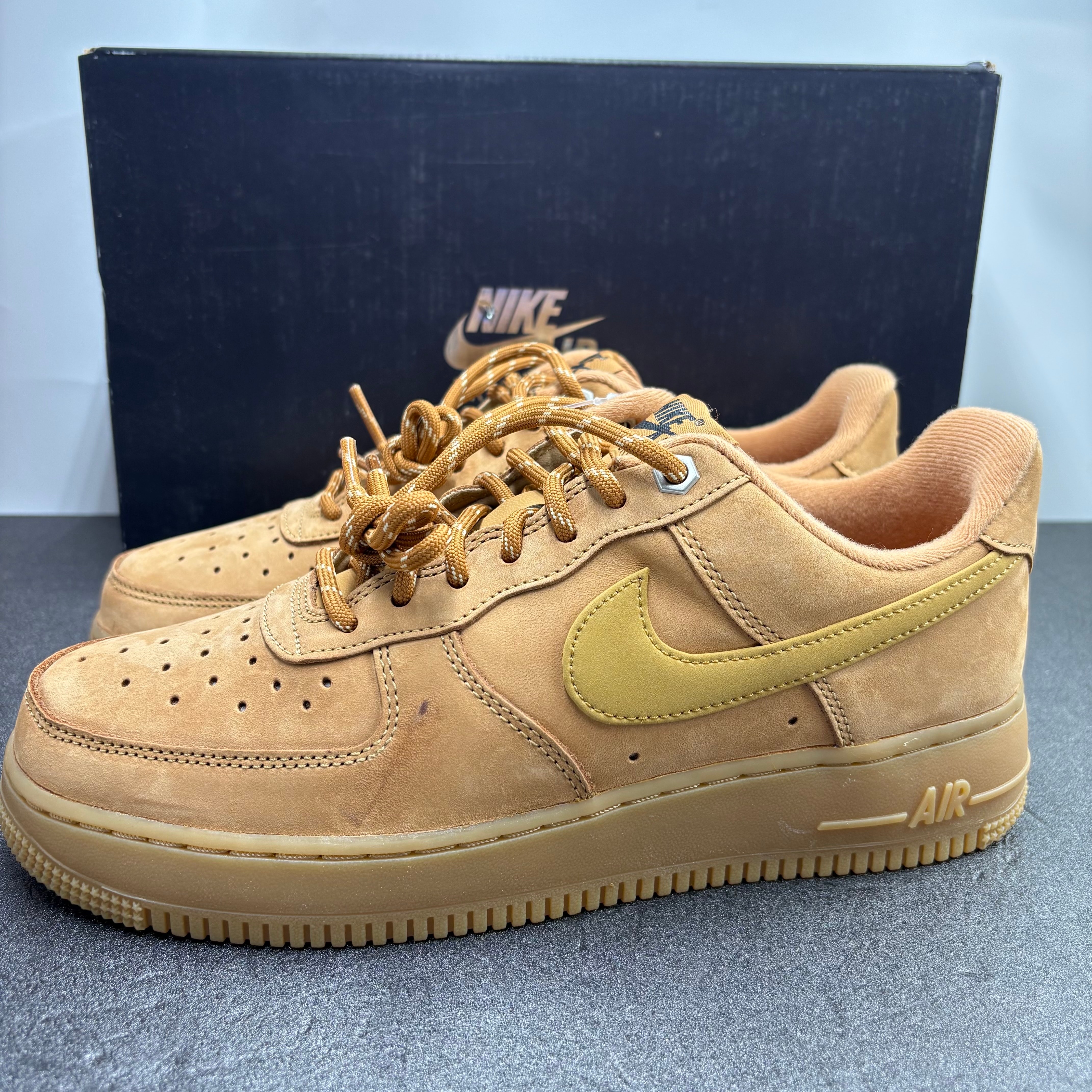 Nike Women's Air Force 1 '07 WB 