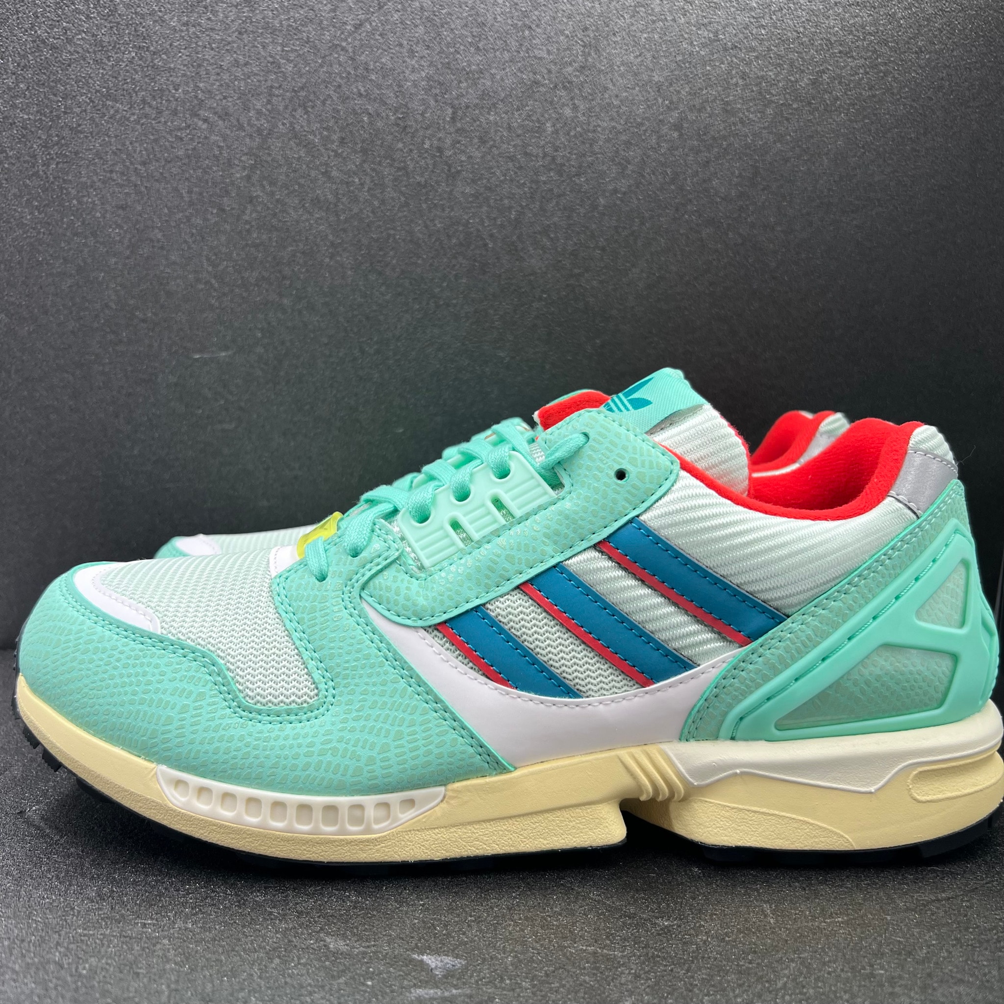 atmos × adidas ZX 8000 "Bahia Mint/Active Teal/Frozen Blue"