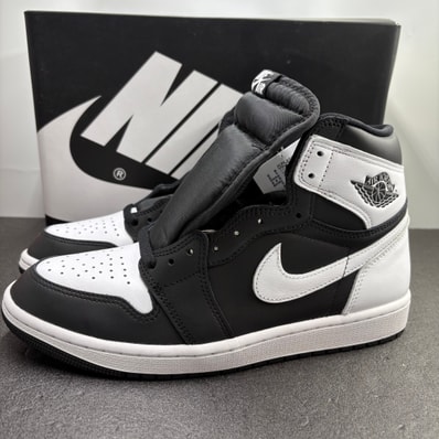 Nike Air Jordan 1 Retro High OG "Black/White"
