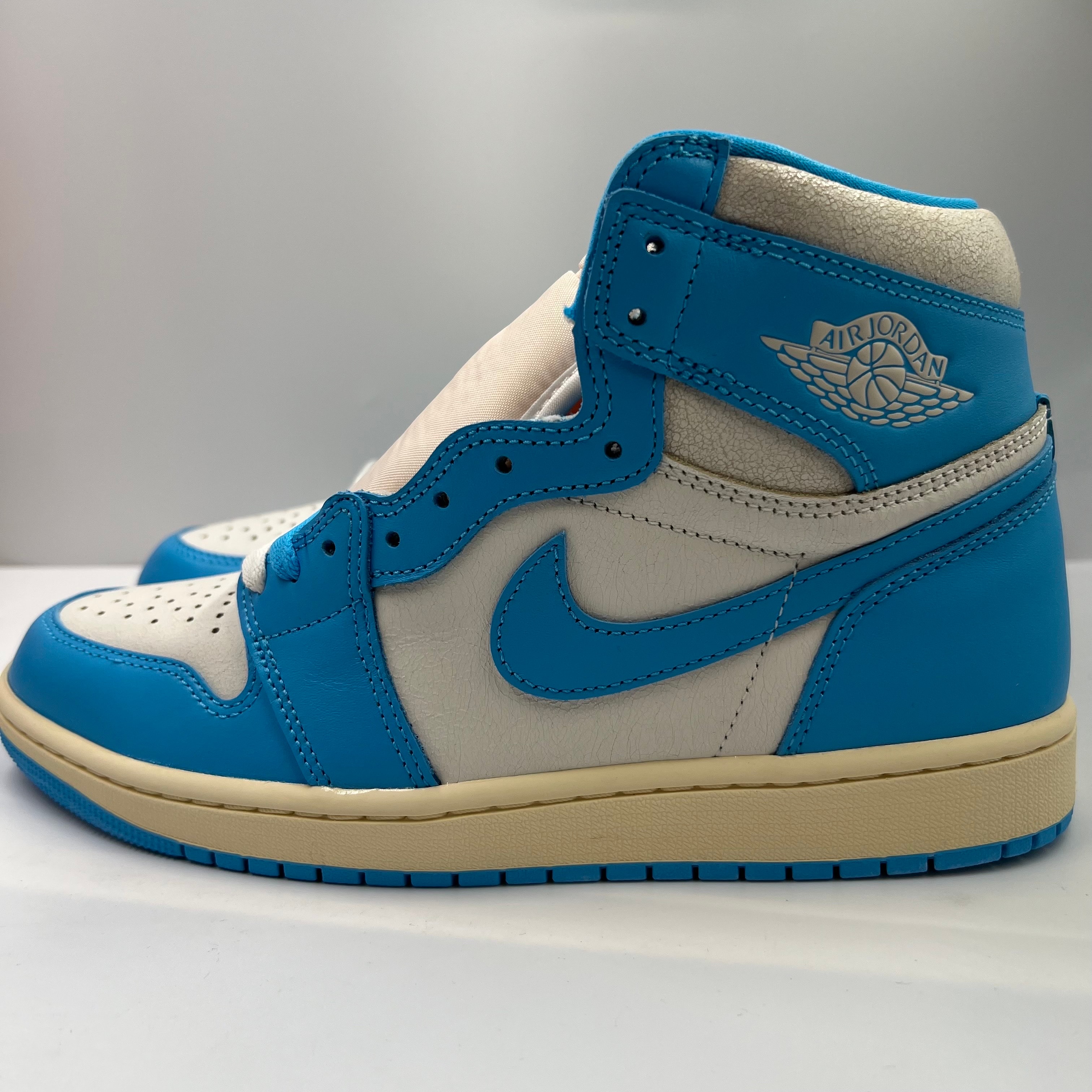Nike Air Jordan 1 Retro High OG "UNC Reimagined"
