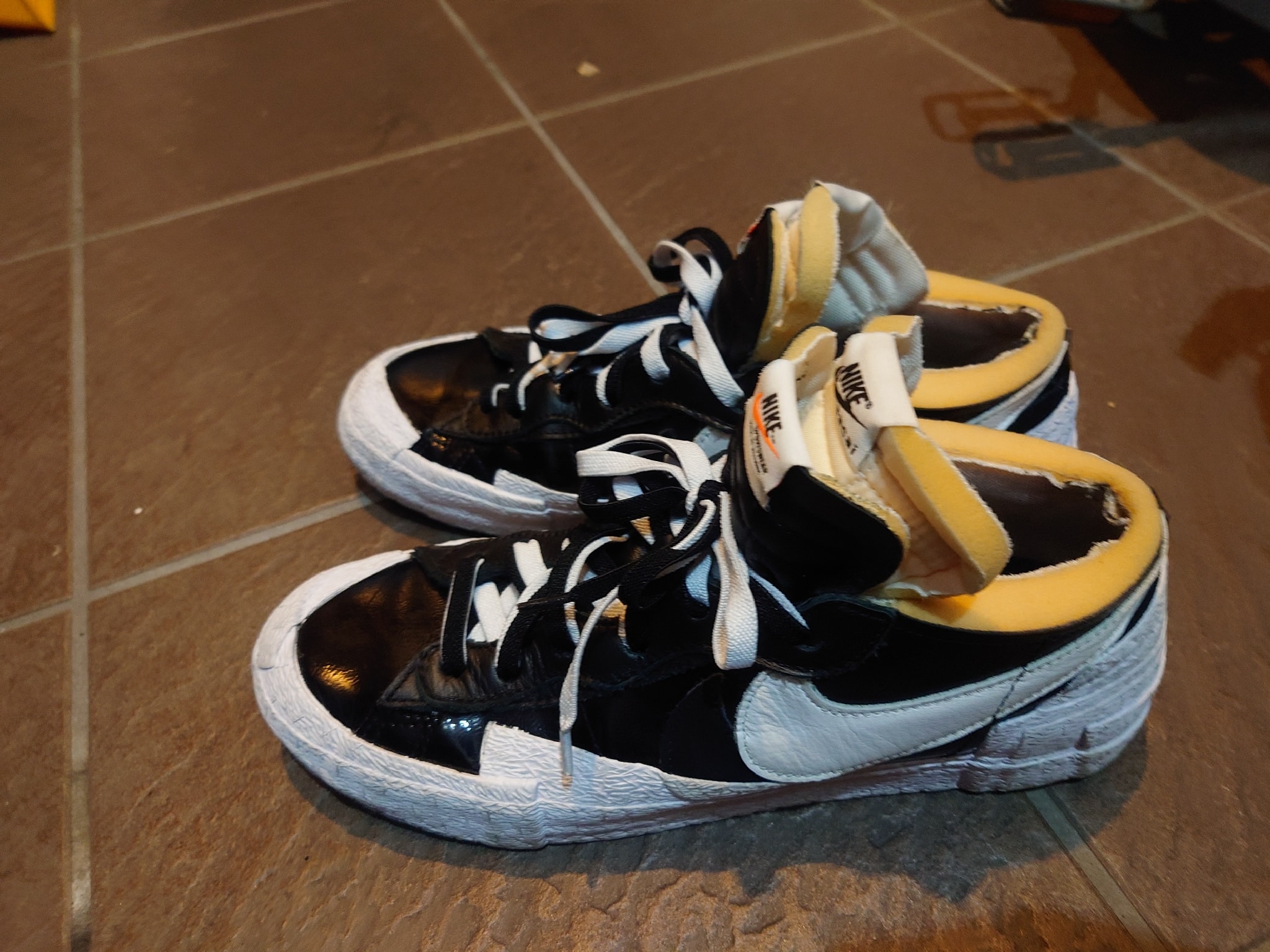sacai × Nike Blazer Low "Black Patent Leather"