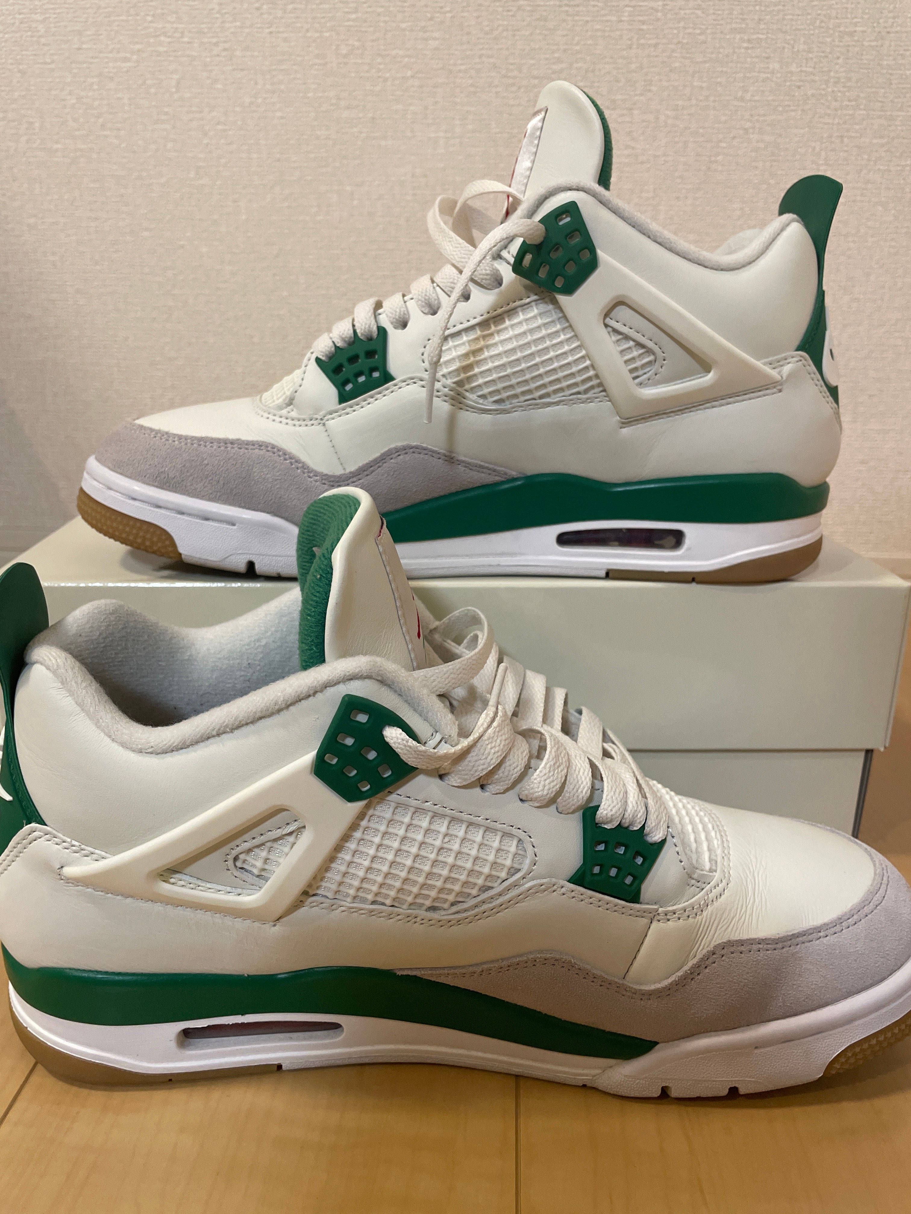 Nike SB × Air Jordan 4 Retro SP "Pine Green"