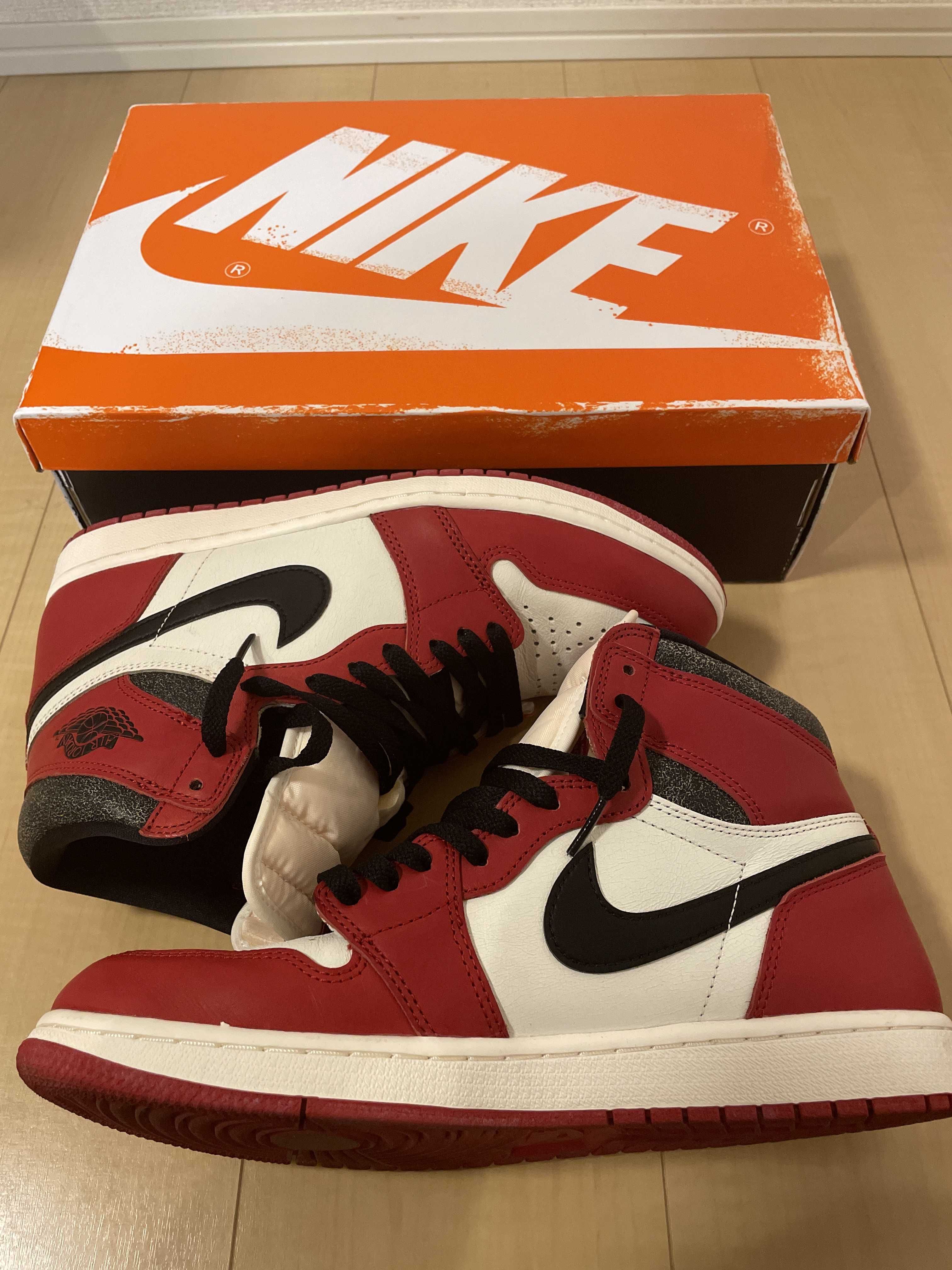 Nike Air Jordan 1 High OG "Lost & Found/Chicago"