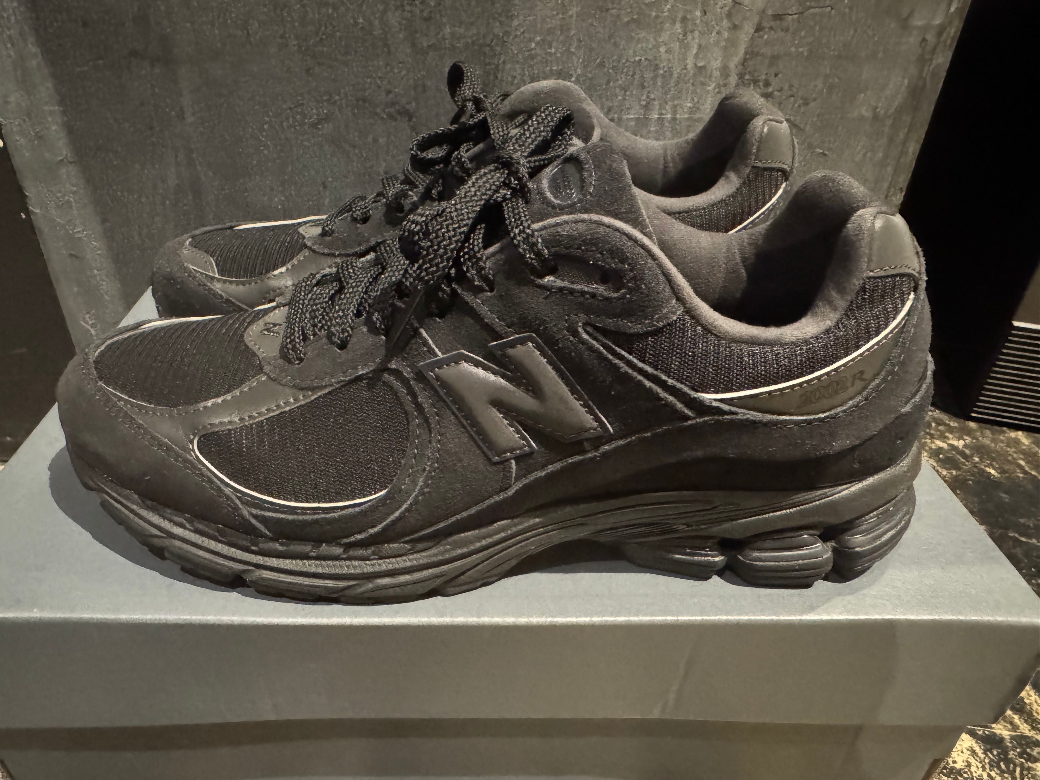 New Balance 2002R "Triple Black"