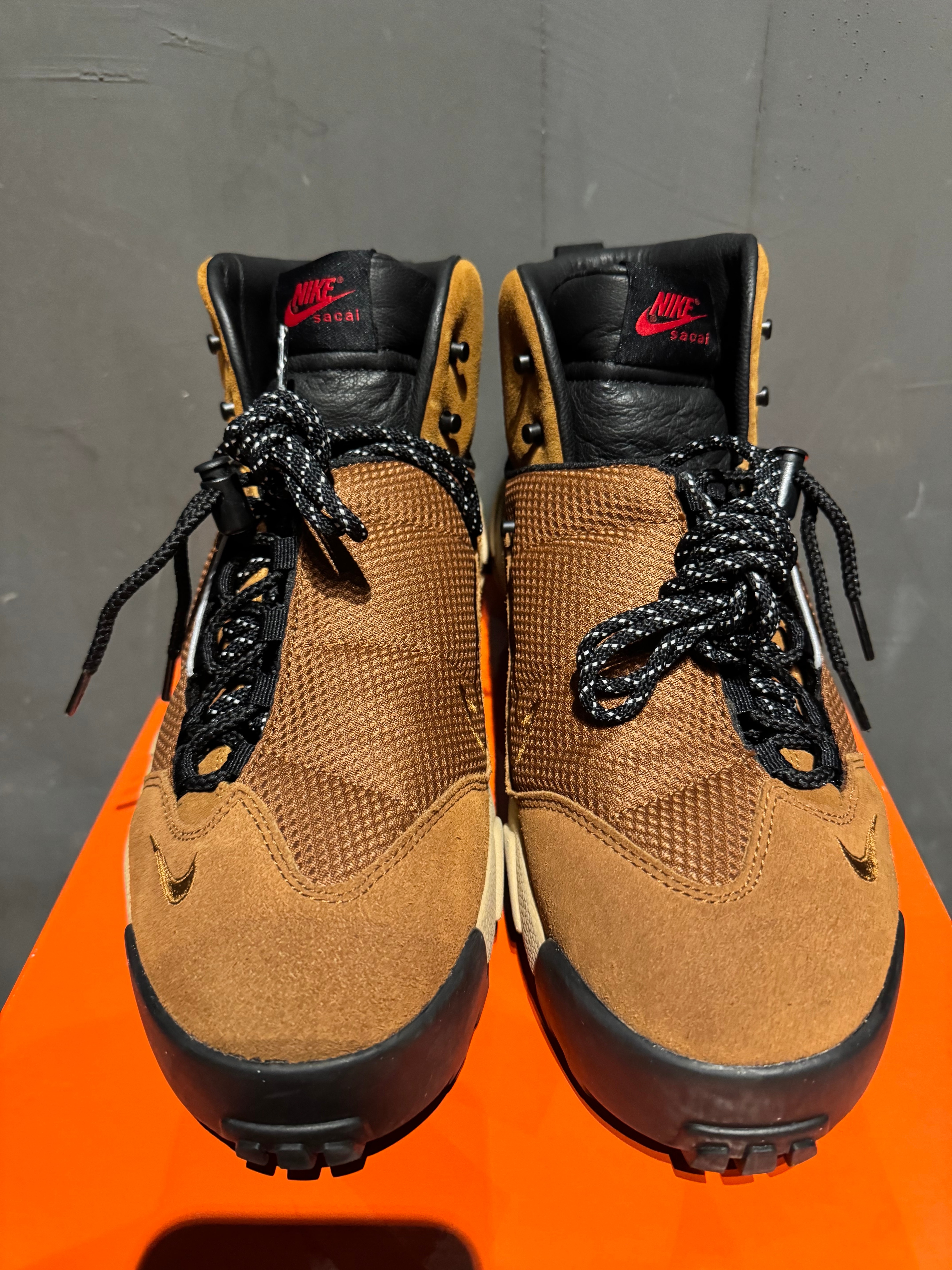 sacai × Nike Magmascape "Pecan"