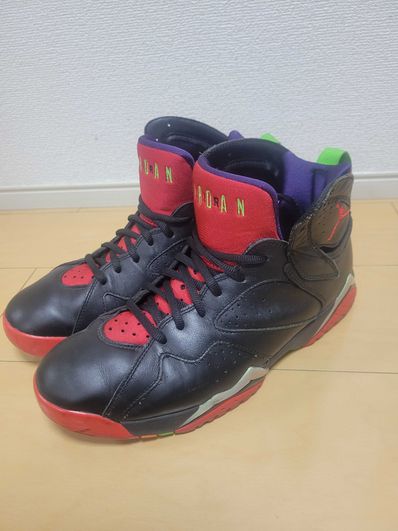 NIKE AIR JORDAN 7 RETRO MARVIN THE MARTIAN