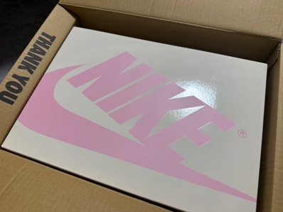 Travis Scott × Nike Air Jordan 1 Retro Low OG "Sail/Tropical Pink"