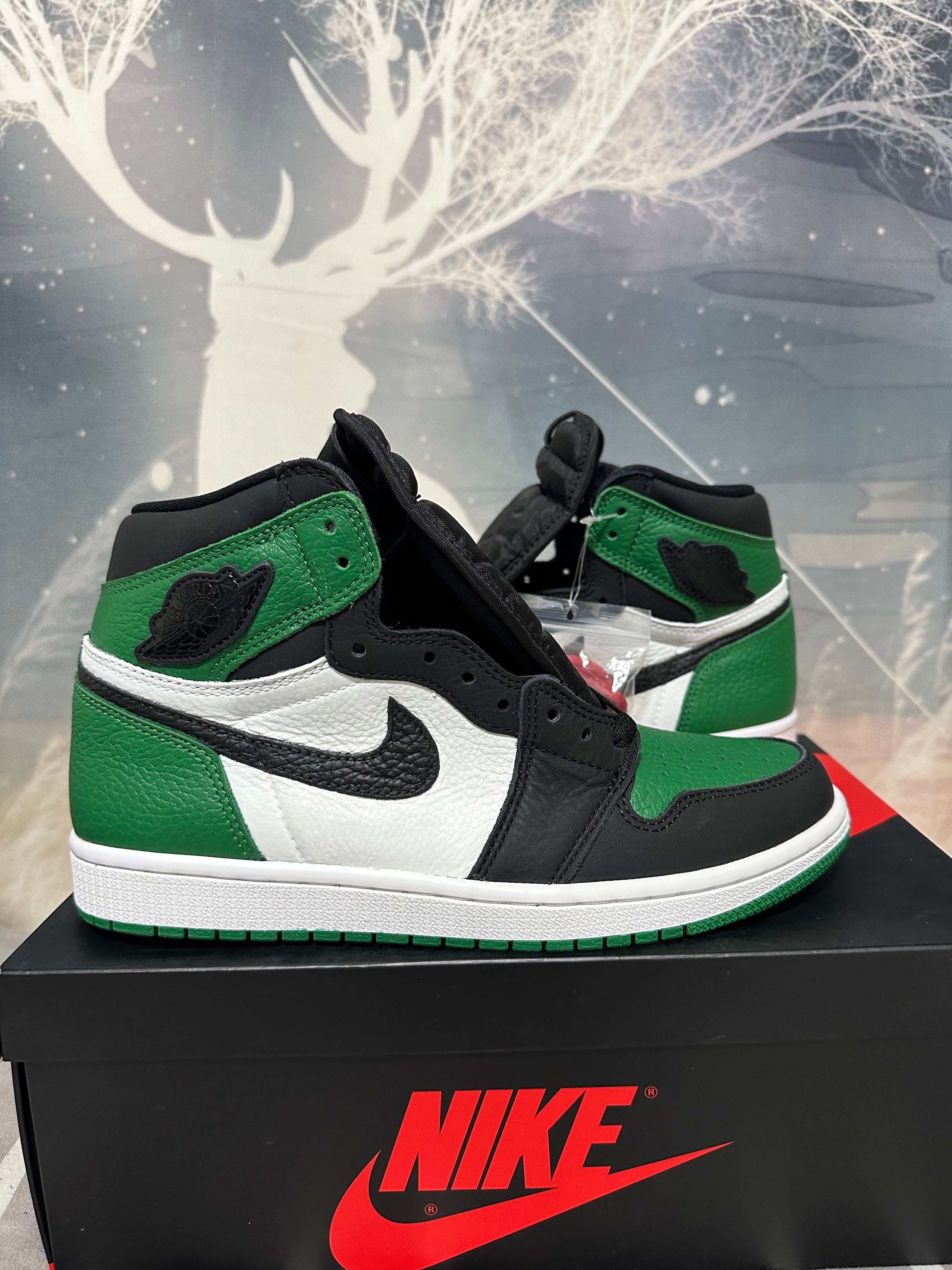 Nike Air Jordan 1 Retro High OG "Black/Pine Green" (2020)