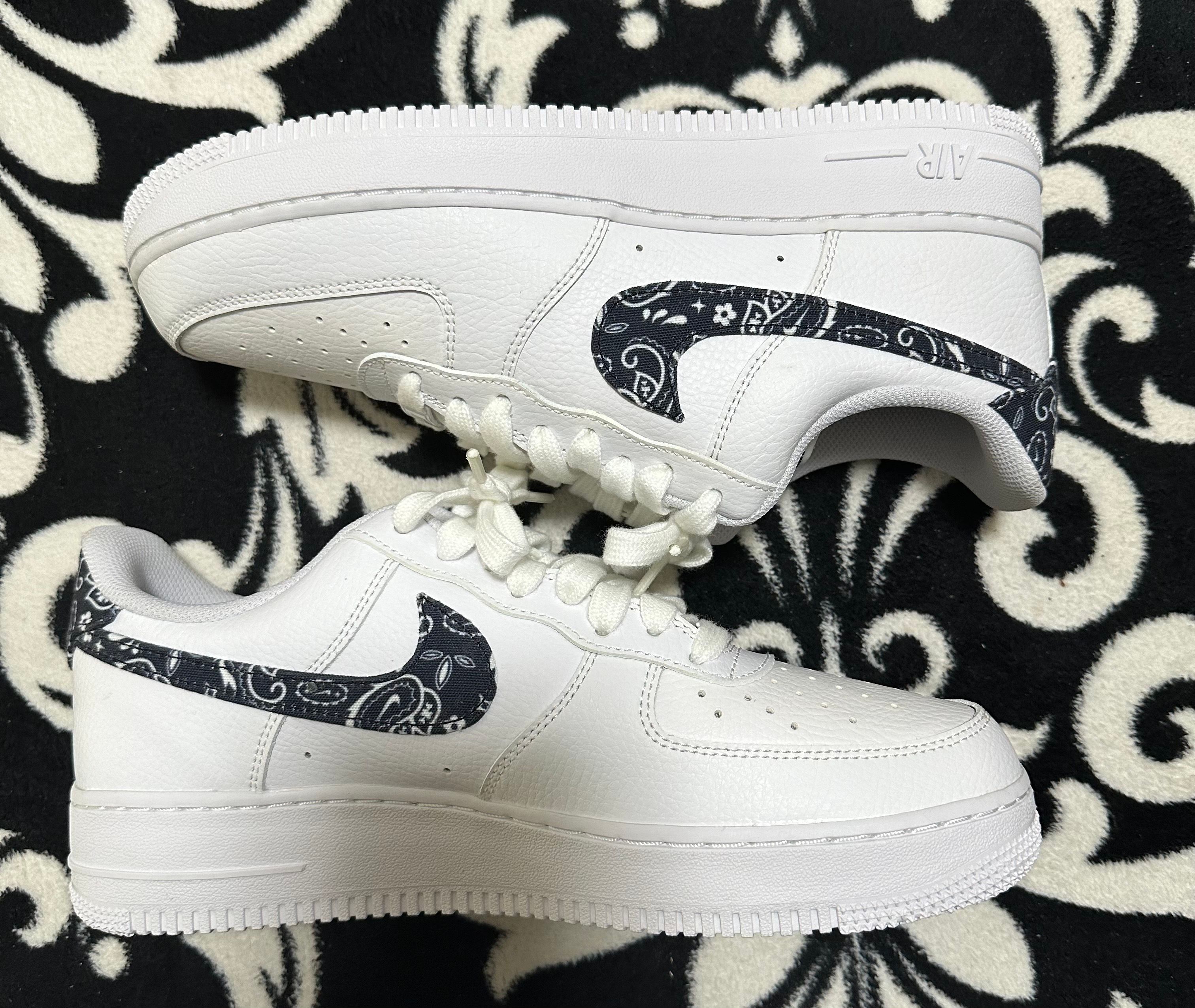 Nike Women's Air Force 1 Low '07 Essential "Black Paisley"