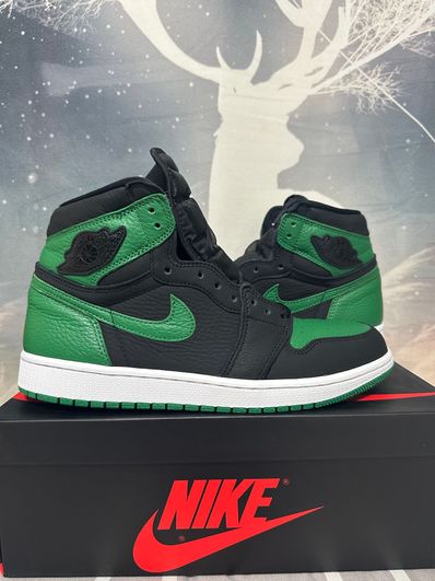 Nike Air Jordan 1 Retro High OG "Black/Pine Green" (2020)