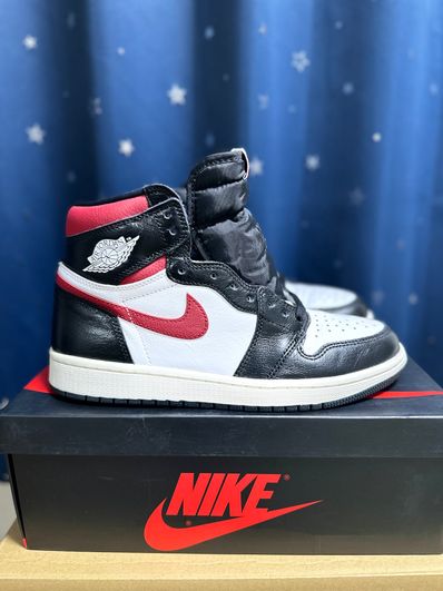 Nike Air Jordan 1 Retro High "Black/White/Sail/Gym Red"