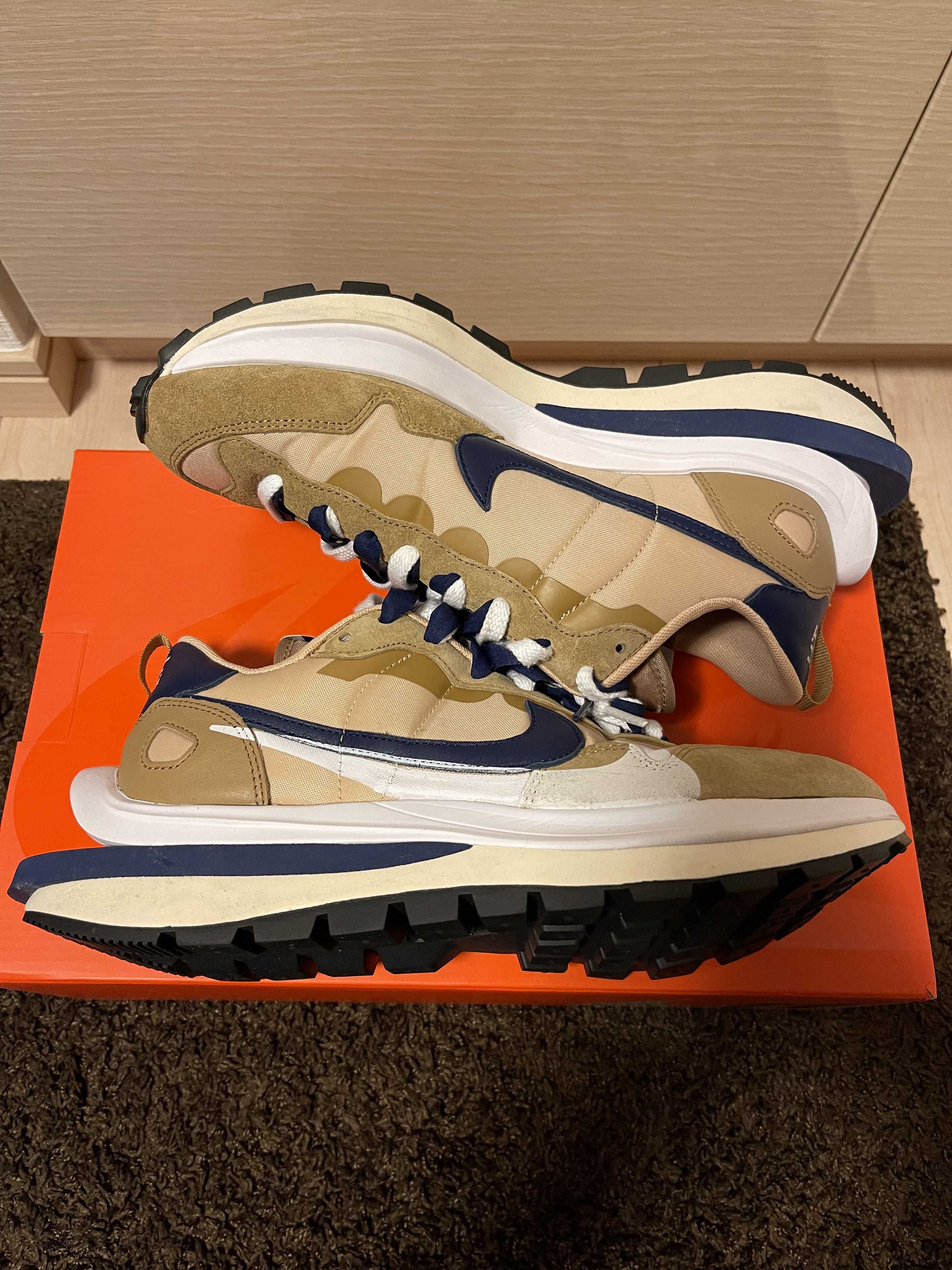 Sacai × Nike Vapor Waffle "Sesame And Blue Void"