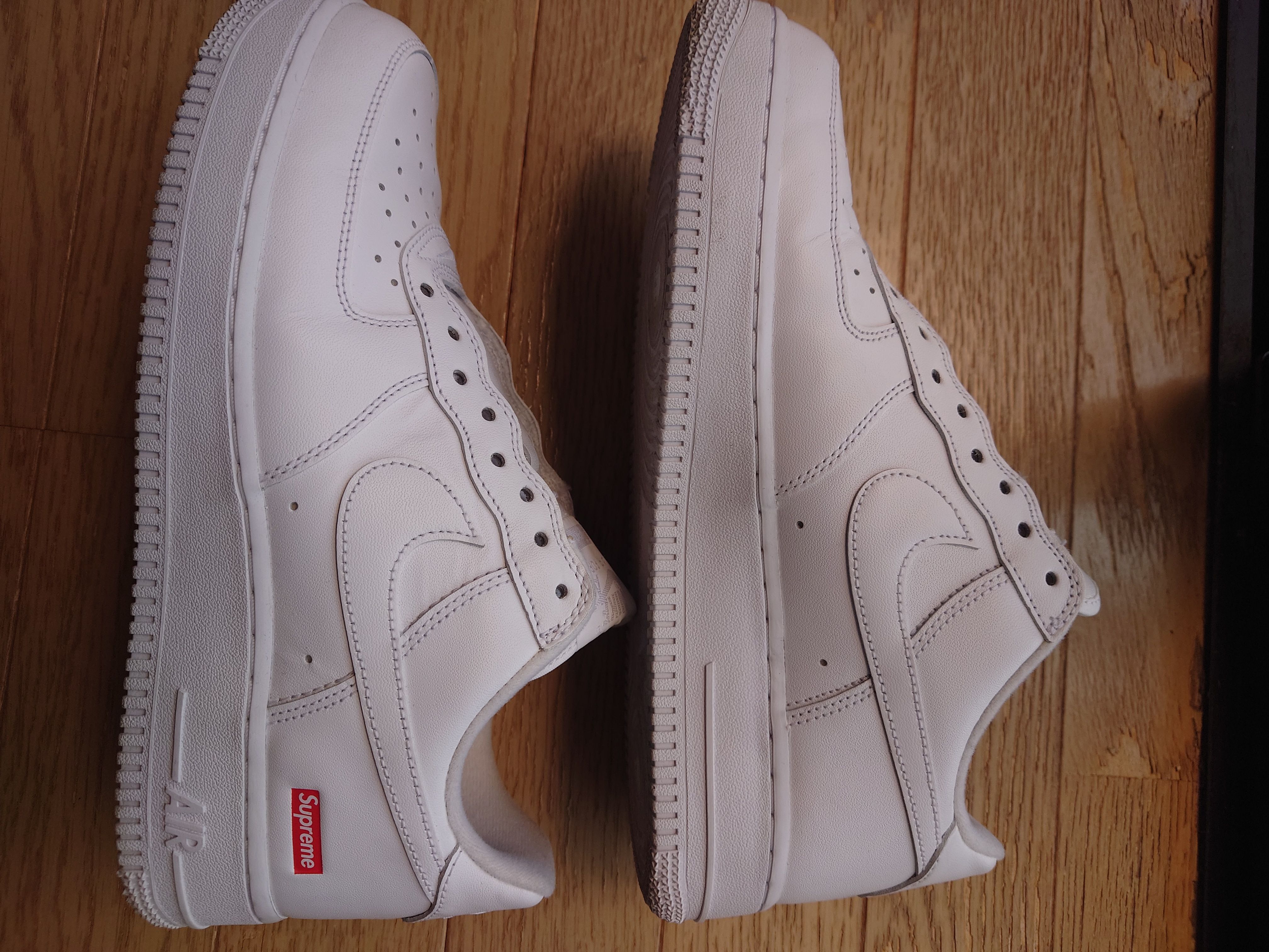 Supreme × Nike Air Force 1 Low "White"