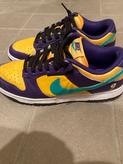 Nike Women's Dunk Low "Lisa Leslie"