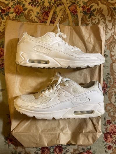 NIKE AIR MAX 90 RECRAFT TRIPLE WHITEの新品/中古フリマ(通販)|スニダン
