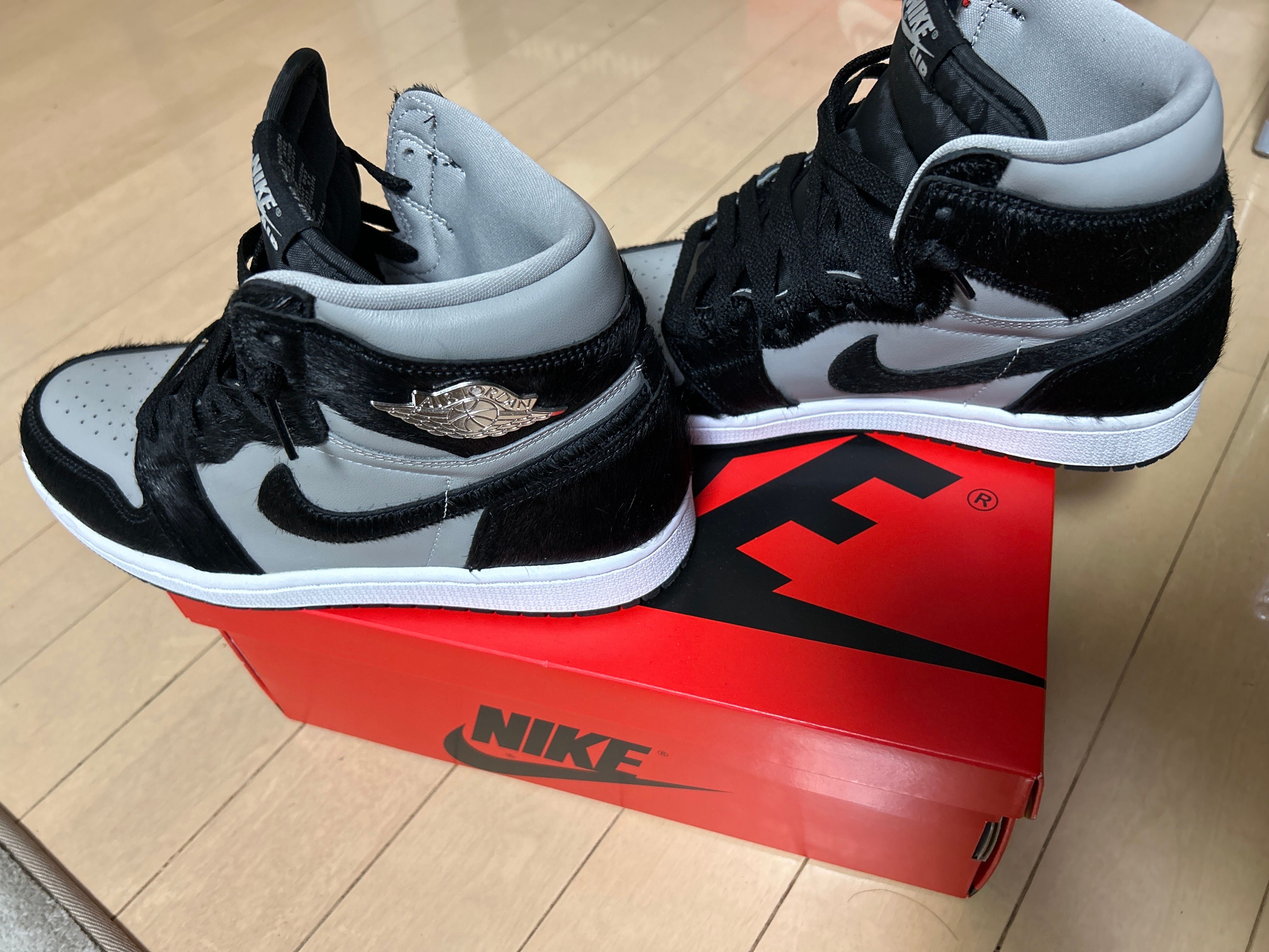 Nike Women's Air Jordan 1 Retro High OG "Medium Grey"