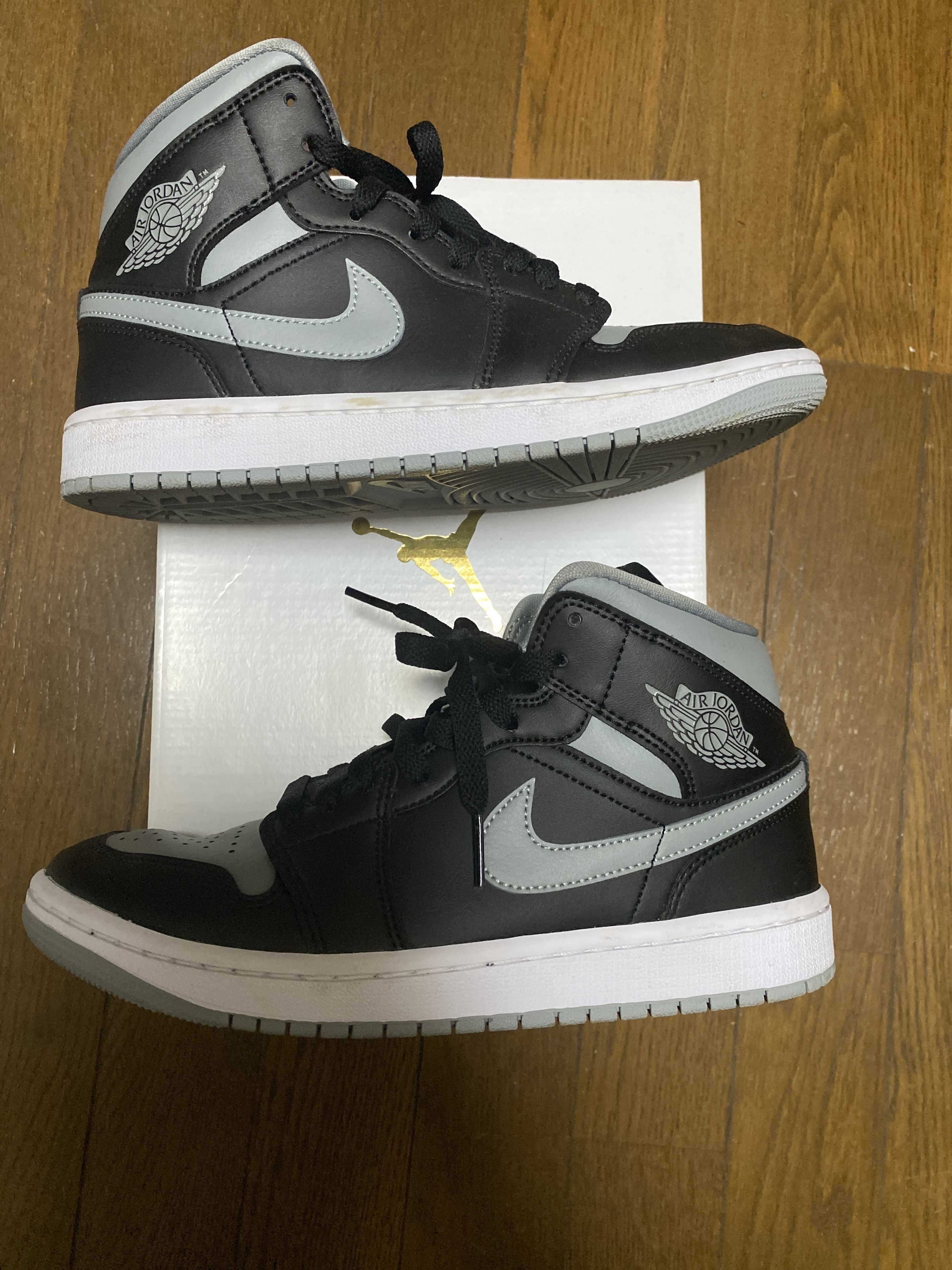 Nike Women's Air Jordan 1 Mid "Shadow"