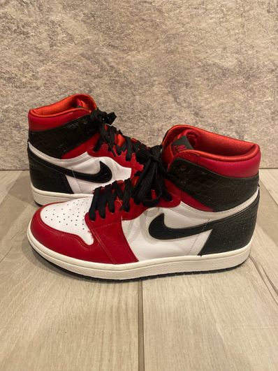 Nike Women's Air Jordan 1 High OG "Satin Red"