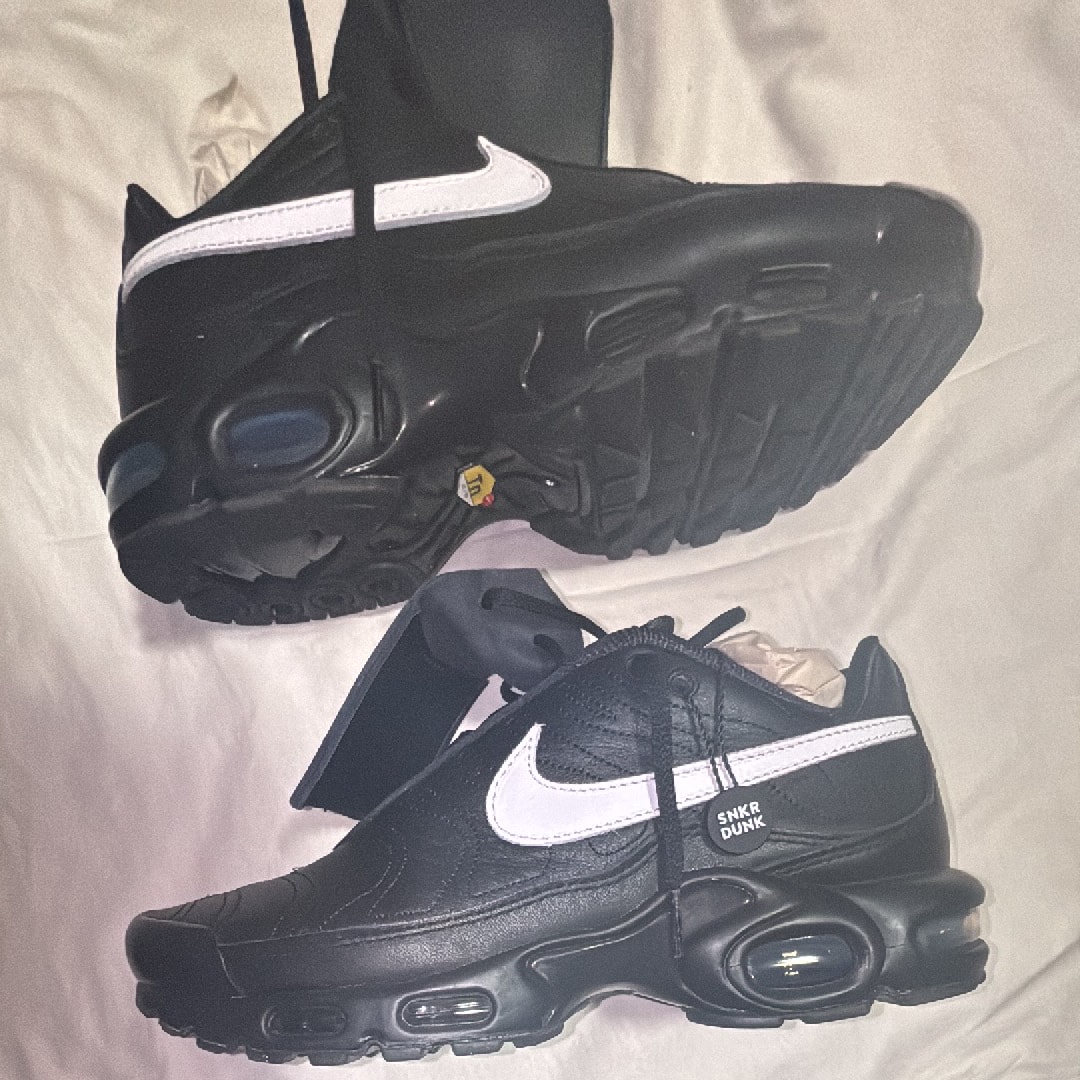 Nike Women's Air Max Plus Tiempo "Black"