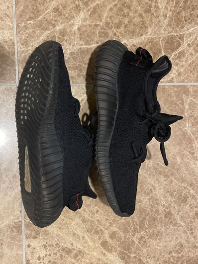 adidas YEEZY Boost 350 V2 "Core Black/Red" (2020)