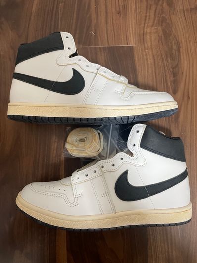 A Ma Maniere × Nike Jordan Air Ship SP "Summit White/Black"