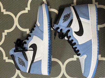 Nike Air Jordan 1 High OG "University Blue"